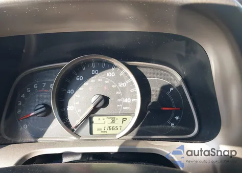 2015 Toyota Rav4 Xle z USA, uszkodzony, nr VIN JTMRFREV5FD153859